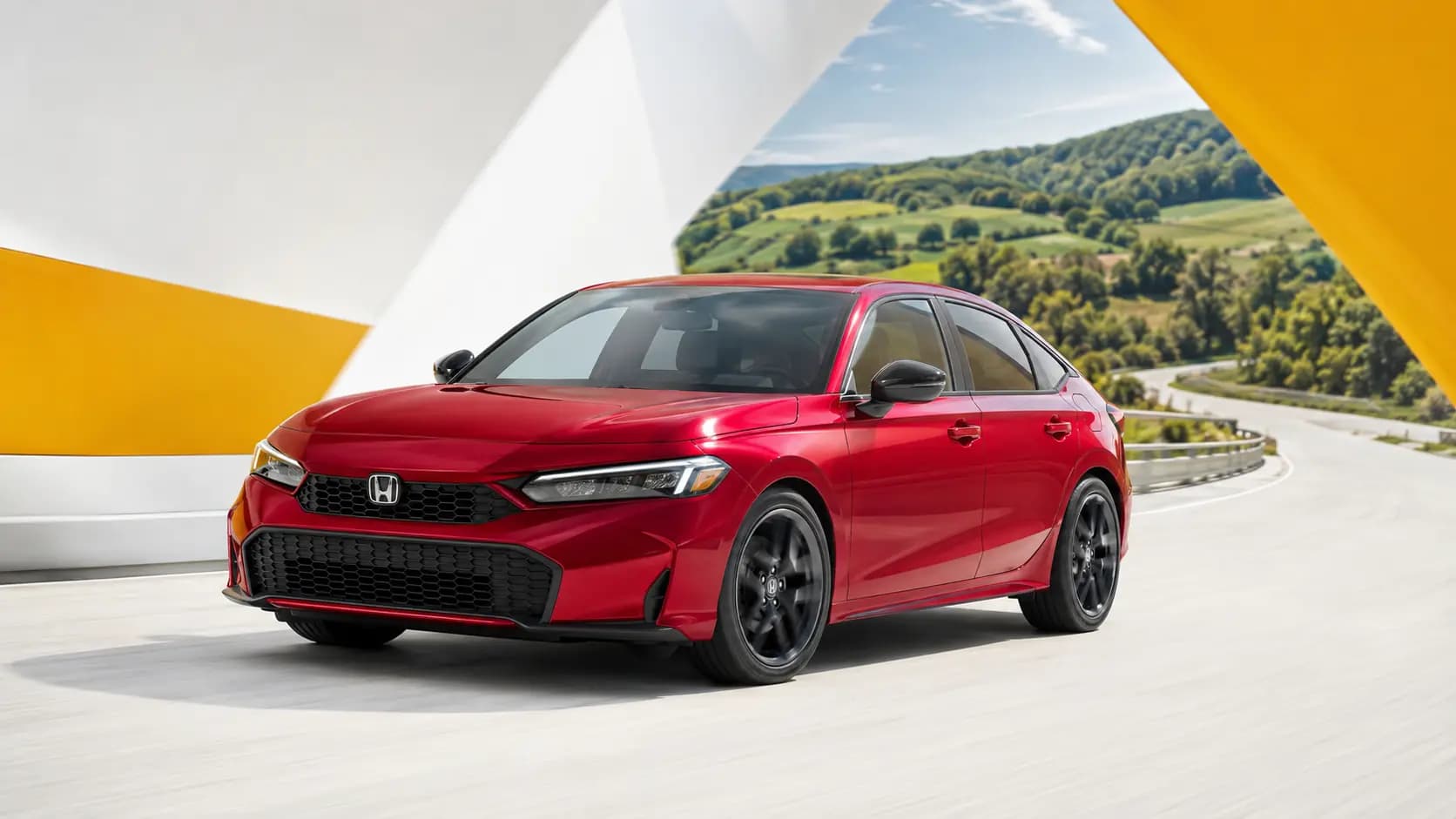 Moderner Honda auf einer Straße in Luxemburg
