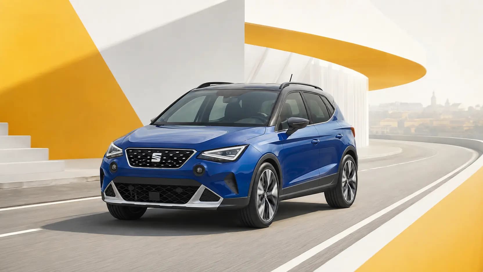 Automóvel SEAT numa estrada no Luxemburgo