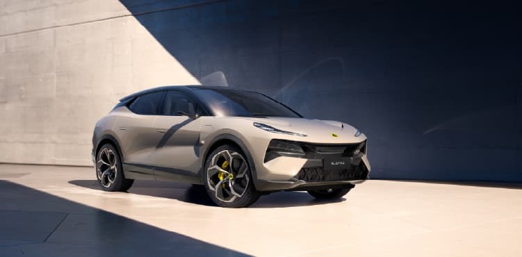 Découvrez nos véhicules de stock immédiatement disponibles.