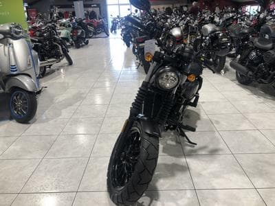 Hyosung Aquila BOBBER V-TWIN (2024) - Foto 2