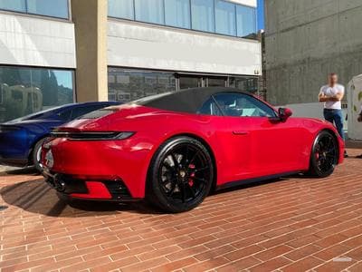 Porsche 911 Cabriolet 3.0 Carrera 4S PDK (2021) - Foto 1