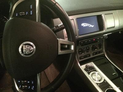 Jaguar XF 2.2 D 163 Auto. (2013) - Photo 6