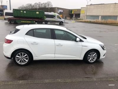 Renault Megane 1.5 dCi 115 Intens EDC (2019) - Photo 2