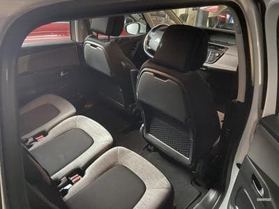 Citroën C4 1.5 BlueHdi 130 Business (2018) - Photo 2