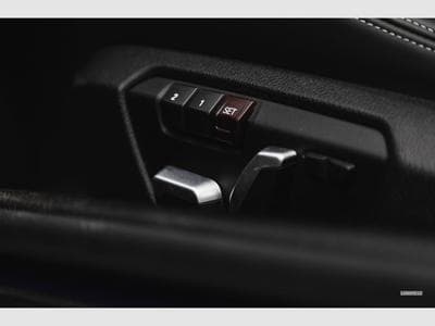 BMW M4 Coupé 3.0 Competition Pack DKG (2019) - Photo 12