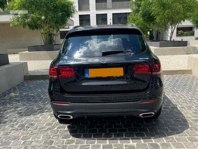 Mercedes GLC 300 300e AMG Line 4Matic 9G-Tronic (2020) - Foto 3