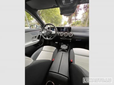 Mercedes A 250 250 AMG Line 7G-DCT (2020) - Photo 2