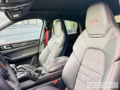 Porsche Cayenne 3.6 GTS PDK (2022) - Foto 9