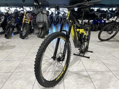 TORA  Rock Shox Yari