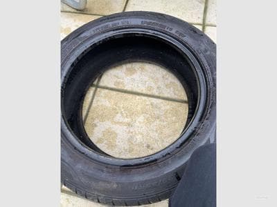 Tires – 16 - Photo 1