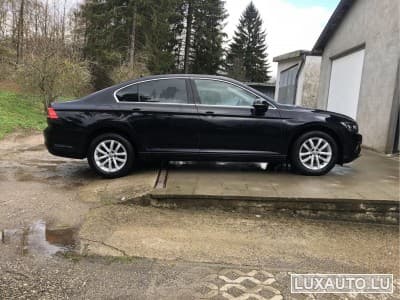 VW Passat (2019) - Photo 8