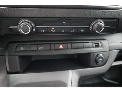 Opel Vivaro Van (2023) - Photo 14