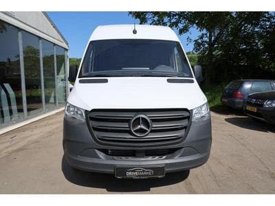 Mercedes Sprinter 315 Kasten L2 FWD (2023) - Foto 11