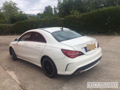 Mercedes CLA 220 AMG-Line (2016) - Foto 2