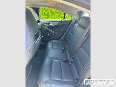 Mercedes CLA 220 AMG-Line (2016) - Foto 6