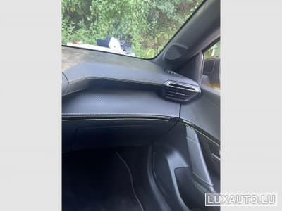 Peugeot 208 GT (2022) - Foto 9