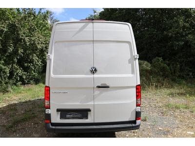 VW Crafter 35 Fourgon (2023) - Photo 13