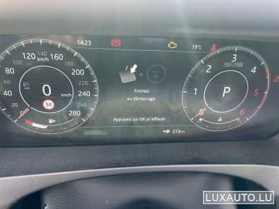 Jaguar F-Pace 180ch 20d Aut. AWD Chequered Flag (2021) - Photo 3