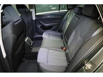 Skoda Octavia Style (2023) - Photo 11
