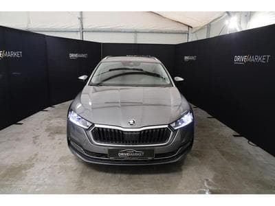 Skoda Octavia Style (2023) - Photo 13