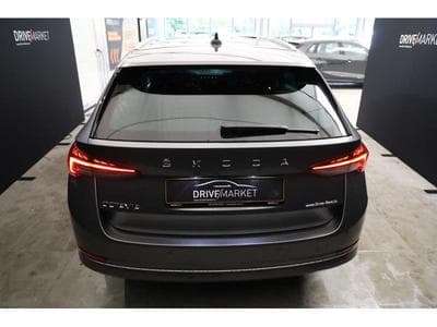 Skoda Octavia Style (2023) - Photo 14