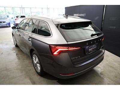 Skoda Octavia Style (2023) - Photo 15