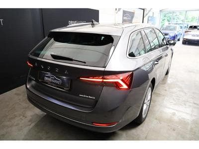 Skoda Octavia Style (2023) - Photo 4