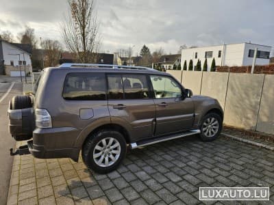 Mitsubishi Montero Rare Mitsubishi Pajero, AWD Long Wheel Base, Diesel 7 Seater (2011) - Foto 2