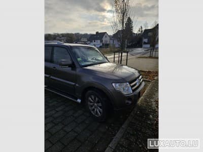 Mitsubishi Montero Rare Mitsubishi Pajero, AWD Long Wheel Base, Diesel 7 Seater (2011) - Foto 3