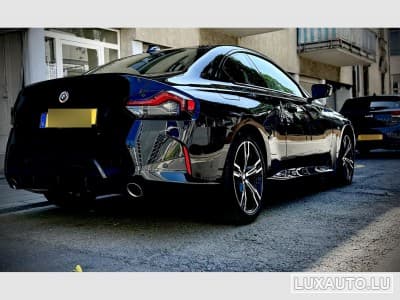 BMW 230 230i pack M (2022) - Photo 2