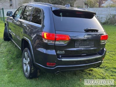 Jeep Cherokee Overland V6 3.0 D (2015) - Foto 2