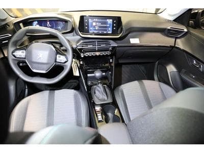 Peugeot 208 II Allure Pack (2023) - Photo 2