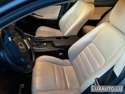 Lexus IS IS300 h Privilege LI (2015) - Foto 3