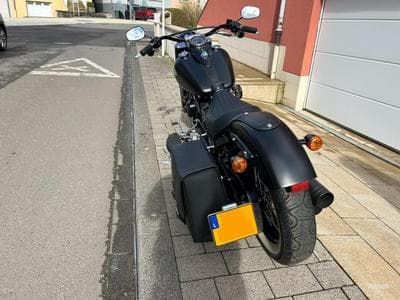 Harley-Davidson Softail Slim (2013) - Photo 1