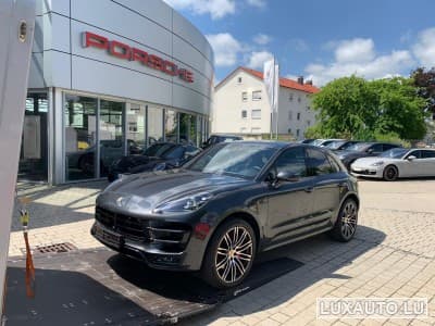 Porsche Macan Turbo (2017) - Foto 1