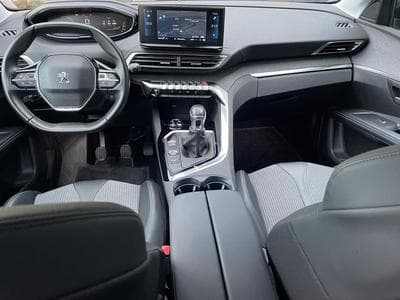 Peugeot 5008 1.5 BLUEHDI 130 ALLURE I-COCKPIT GPS 7PL (2021) - Foto 3