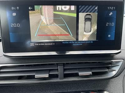 Peugeot 5008 1.5 BLUEHDI 130 ALLURE I-COCKPIT GPS 7PL (2021) - Foto 4