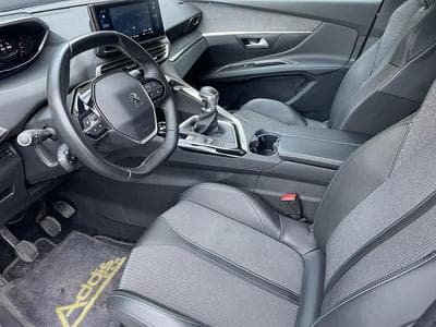 Peugeot 5008 1.5 BLUEHDI 130 ALLURE I-COCKPIT GPS 7PL (2021) - Foto 8