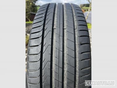 Tires – 17" - 205/55R 95v - Photo 1