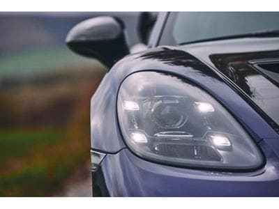 Porsche Cayman GT4 RS Weissach (2023) - Photo 14