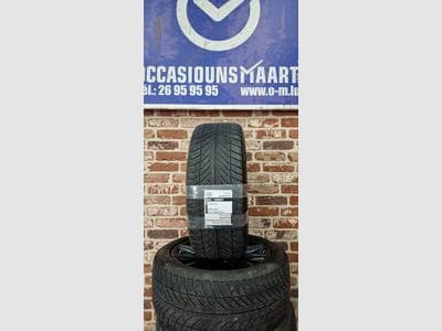 Jantes Alu + pneus Bmw 530 245/45 R18 100T (2026) - Photo 1