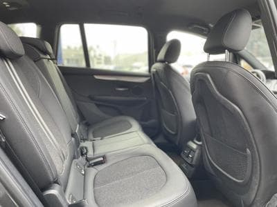 BMW 218 i Gran Tourer M Sport Auto (2021) - Photo 5