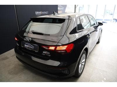 Audi A3 Sportback (2023) - Photo 3