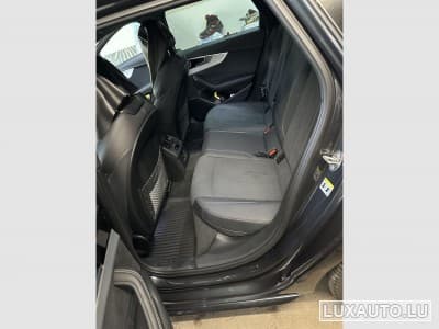 Audi A4 S Line (2022) - Foto 3