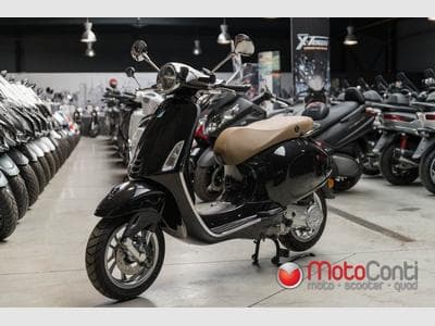Vespa Primavera 50 (2024) - Foto 1