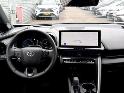 Toyota C-HR PREMIUM (2024) - Photo 10