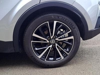 Toyota C-HR PREMIUM (2024) - Photo 15