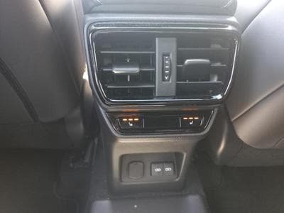 Lexus NX F SPORT Line (2024) - Photo 13