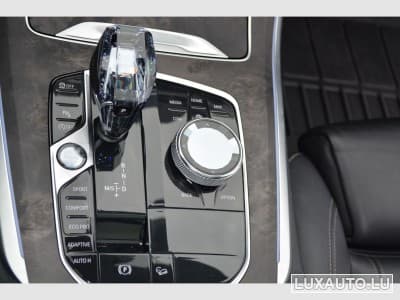 BMW X5 STANDHZ+PANO+HUD+DisplayKEY+XLINE+LEDER+KEYLESS (2019) - Photo 9