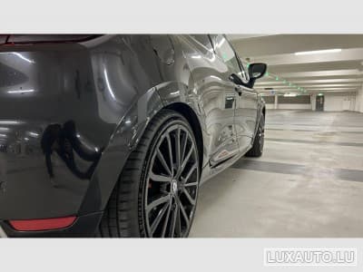 Renault Clio 4 RS TROPHY 220 AKRAPOVIC (2017) - Foto 14